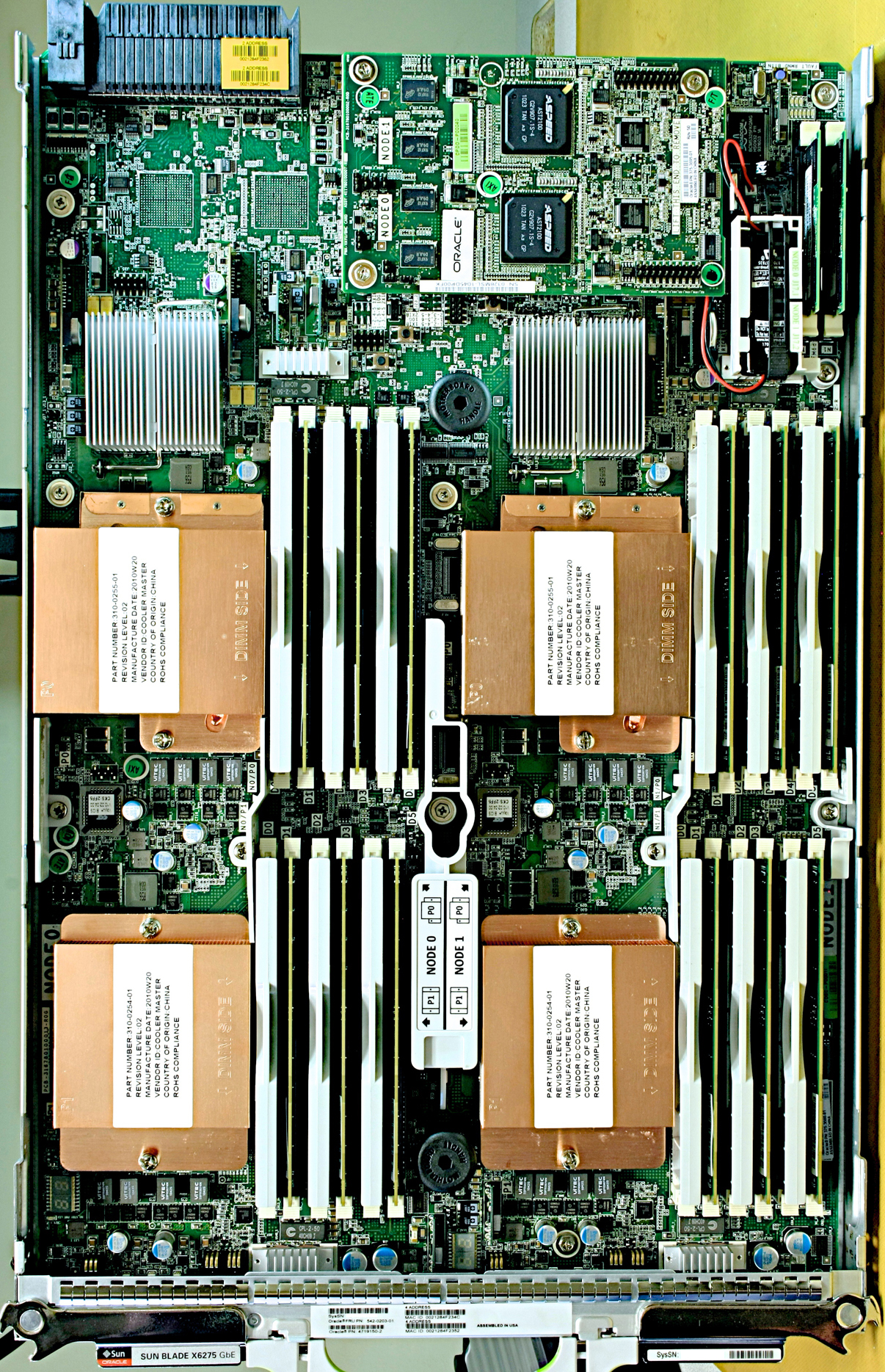 Sun Blade X6275 M2 Server Module Top Zoom